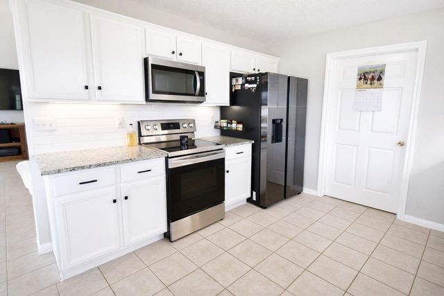 2731 Avenue D, Dickinson, TX 77539