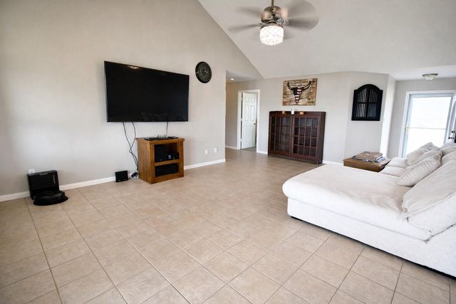 2731 Avenue D, Dickinson, TX 77539