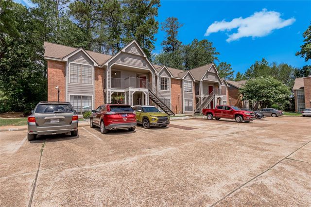 2402 Sycamore Avenue D6, Huntsville, TX 77340