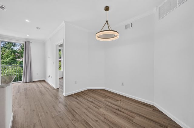 330 E Las Colinas Boulevard E 240, Irving, TX 75039