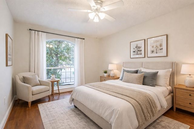 7575 Katy Freeway 101, Houston, TX 77024