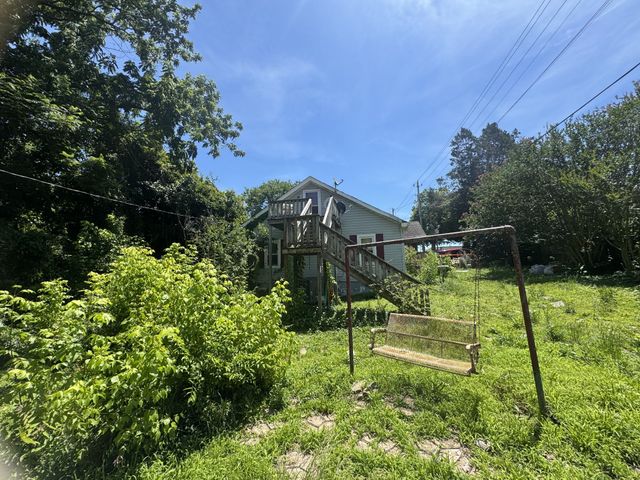 123 W School St, Linden, TN 37096