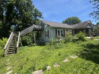 123 W School St, Linden, TN 37096
