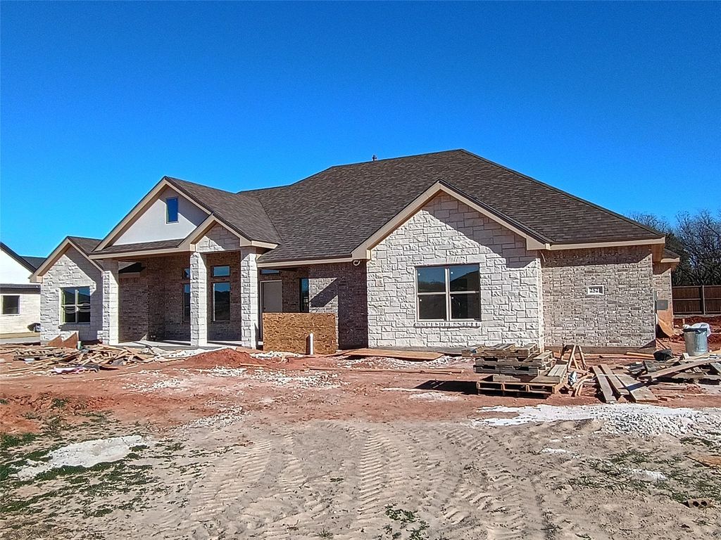 2421 Manor Oaks Terrace, Abilene, TX 79602