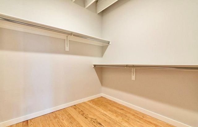 101 E Walnut Street 213, Rogers, AR 72756