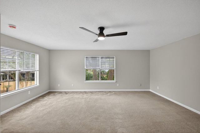 606 NE Merioneth Drive, Fort Walton Beach, FL 32547