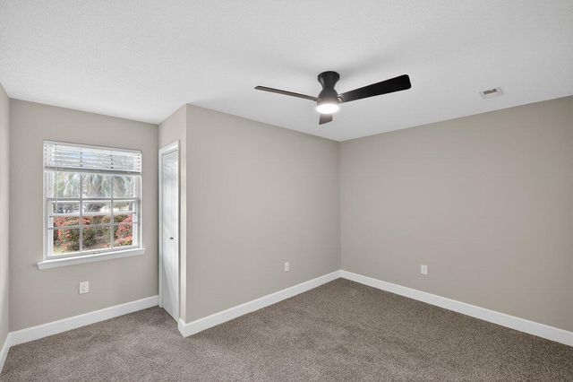 606 NE Merioneth Drive, Fort Walton Beach, FL 32547