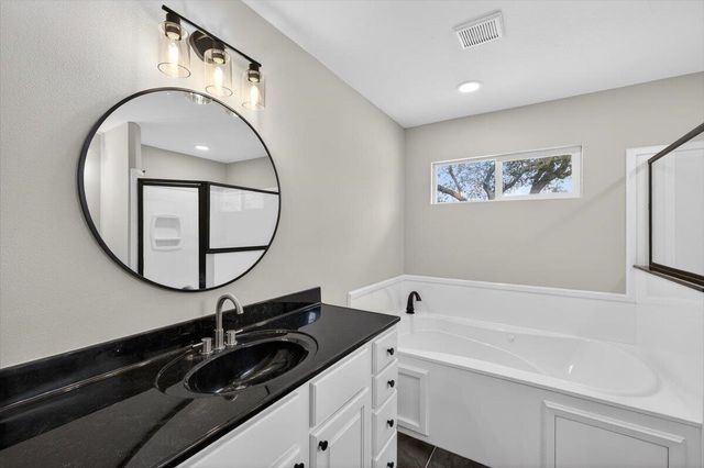 606 NE Merioneth Drive, Fort Walton Beach, FL 32547