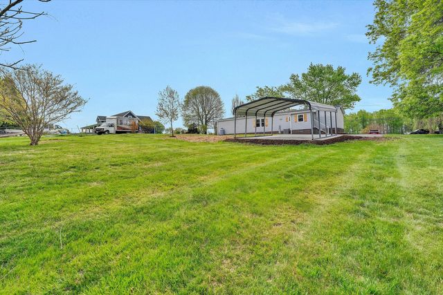 1810 SCUFFLING HILL RD, Rocky Mount, VA 24151