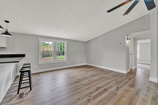1810 SCUFFLING HILL RD, Rocky Mount, VA 24151