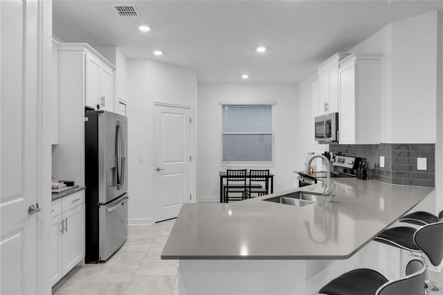 3087 CAMDEN WAY, Davenport, FL 33837