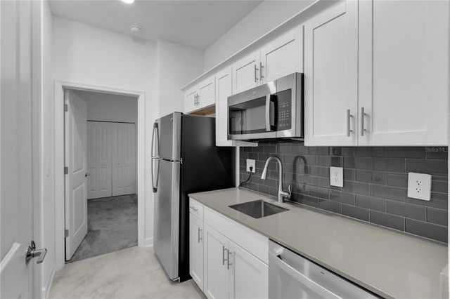 3087 CAMDEN WAY, Davenport, FL 33837