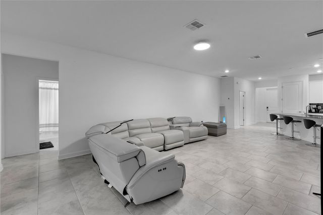 3087 CAMDEN WAY, Davenport, FL 33837