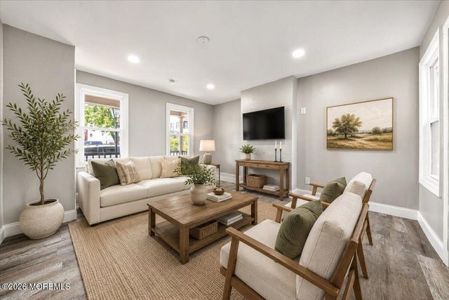 60 Hanover Street, Pemberton, NJ 08068