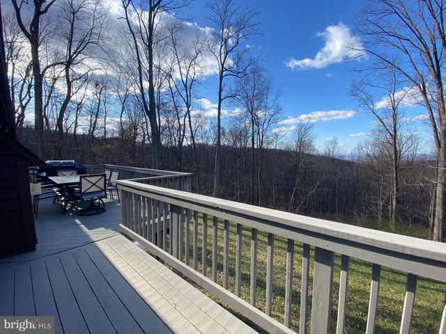 397 PARKSIDE RD, Linden, VA 22642