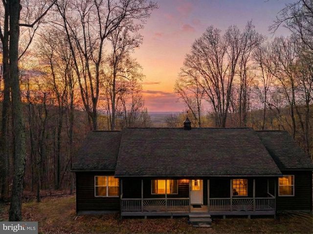 397 PARKSIDE RD, Linden, VA 22642