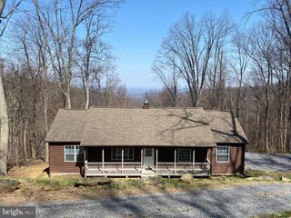 397 PARKSIDE RD, Linden, VA 22642