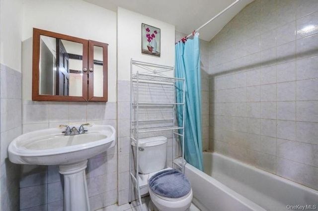 159-44 Normal Road, Jamaica Hills, NY 11432