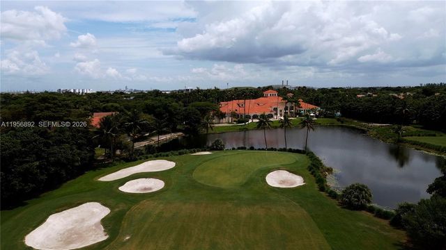 10564 NW 57th St, Doral, FL 33178