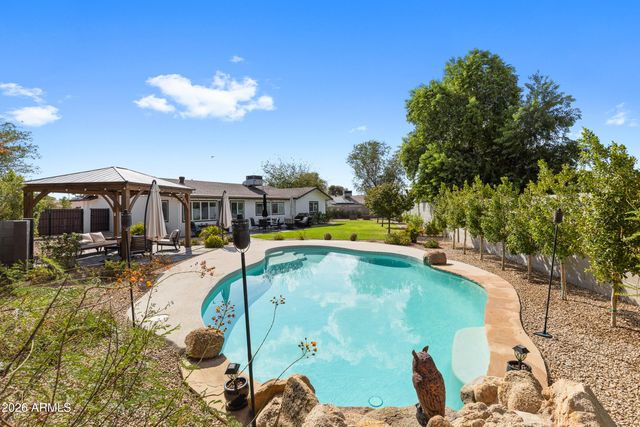 253 S MONTEREY Street, Gilbert, AZ 85233