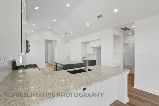 3011 Finney Street, Crandall, TX 75114