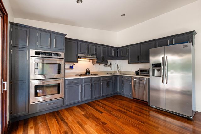 179 Snug Harbor Dr, Hendersonville, TN 37075