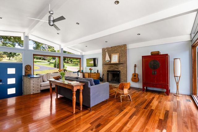 179 Snug Harbor Dr, Hendersonville, TN 37075