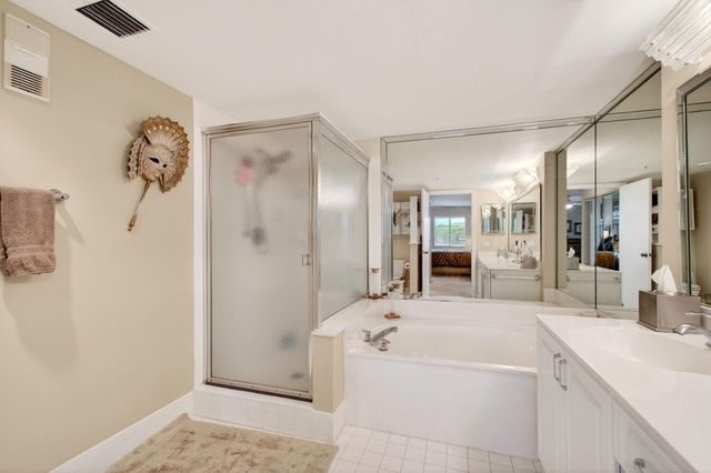 5952 Regal Glen Drive 104, Boynton Beach, FL 33437