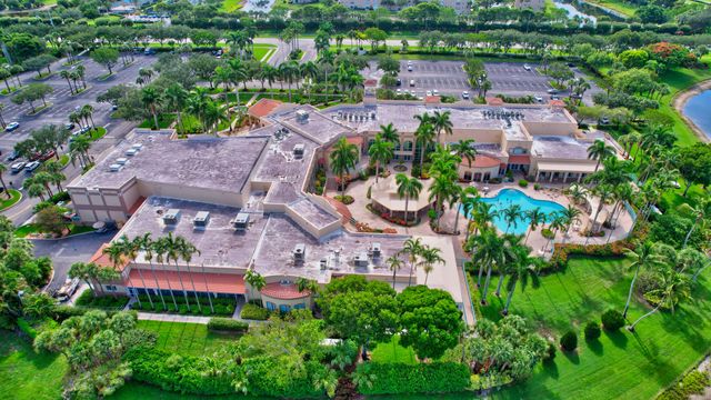 5952 Regal Glen Drive 104, Boynton Beach, FL 33437