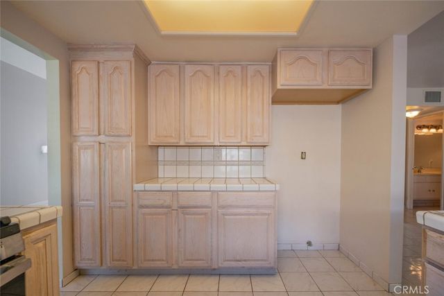 28043 Woodstock Avenue, Castaic, CA 91384