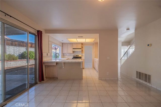 28043 Woodstock Avenue, Castaic, CA 91384