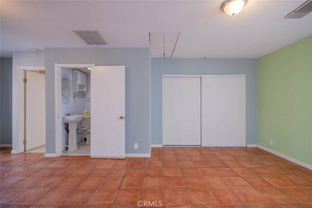 28043 Woodstock Avenue, Castaic, CA 91384