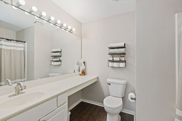 2611 Stanton Circle, Lake In The Hills, IL 60156