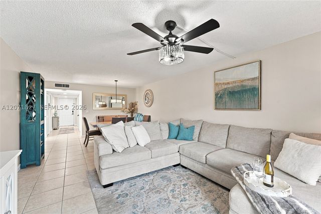 15234 Lakes Of Delray Blvd 250, Delray Beach, FL 33484