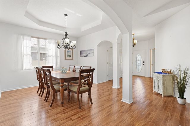 16 S Comares Ave, St Augustine, FL 32080