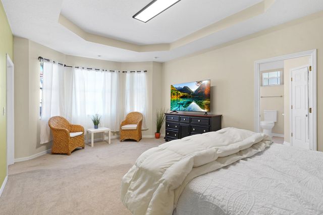 16 S Comares Ave, St Augustine, FL 32080