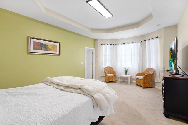 16 S Comares Ave, St Augustine, FL 32080