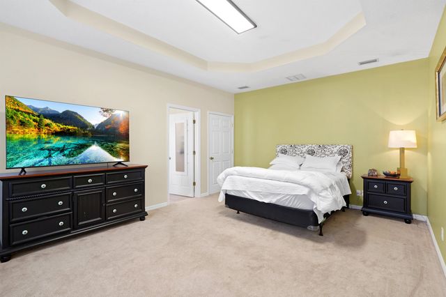 16 S Comares Ave, St Augustine, FL 32080