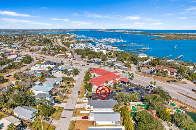 16 S Comares Ave, St Augustine, FL 32080