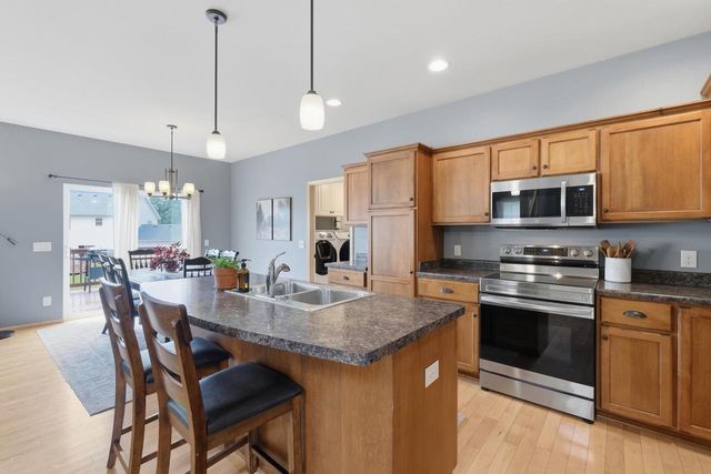 558 Hercules Trail, Madison, WI 53718