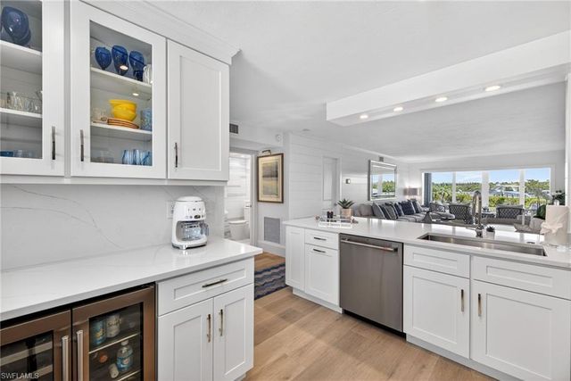 309 Goodlette-Frank RD S A204, Naples, FL 34102