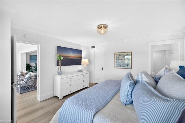 309 Goodlette-Frank RD S A204, Naples, FL 34102