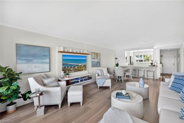 309 Goodlette-Frank RD S A204, Naples, FL 34102