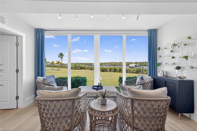 309 Goodlette-Frank RD S A204, Naples, FL 34102