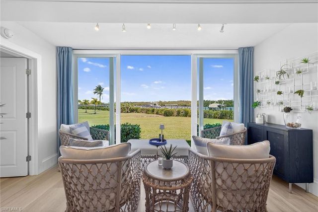 309 Goodlette-Frank RD S A204, Naples, FL 34102