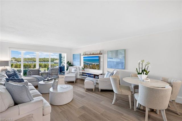 309 Goodlette-Frank RD S A204, Naples, FL 34102