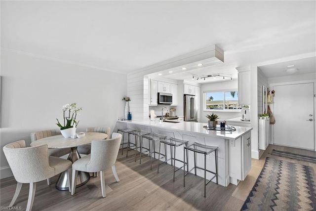 309 Goodlette-Frank RD S A204, Naples, FL 34102