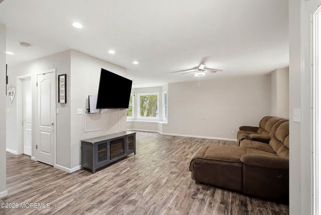 257 Nautilus Drive, Manahawkin, NJ 08050
