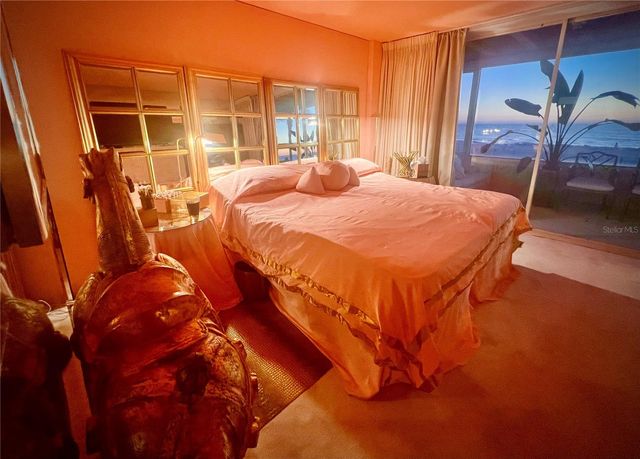 7000 BEACH PLAZA 208, St Pete Beach, FL 33706