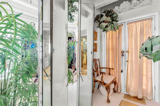 7000 BEACH PLAZA 208, St Pete Beach, FL 33706